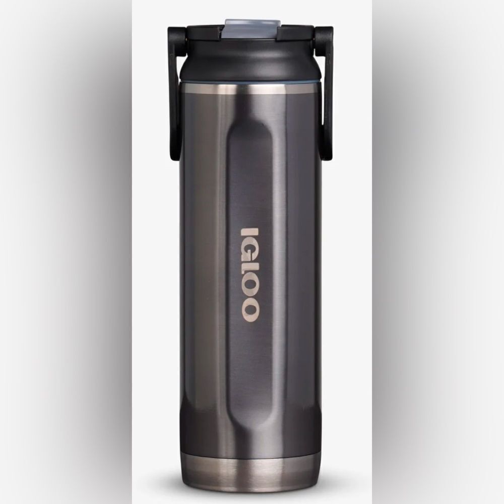 Igloo Stainless Steelel 20 oz Sport Bottle With Straw
